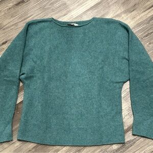Vince Cashemere 100% Sweater